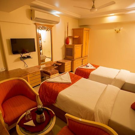 Hotel Ashwin Mumbai Exterior foto