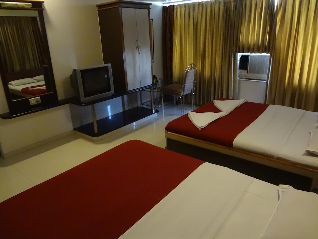 Hotel Ashwin Mumbai Exterior foto