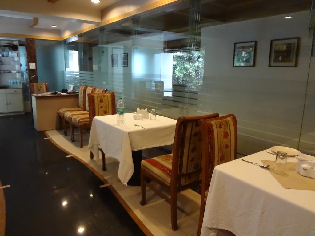Hotel Ashwin Mumbai Exterior foto
