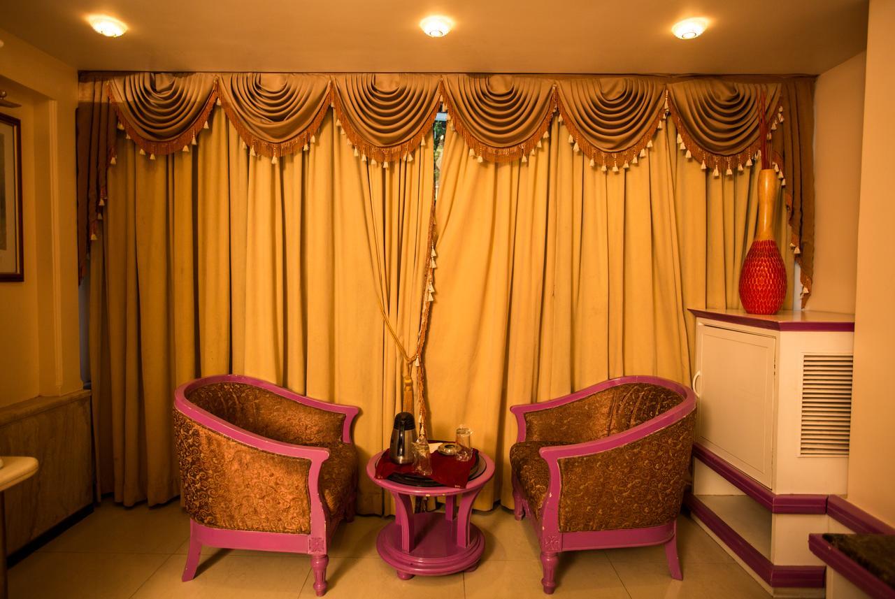 Hotel Ashwin Mumbai Exterior foto