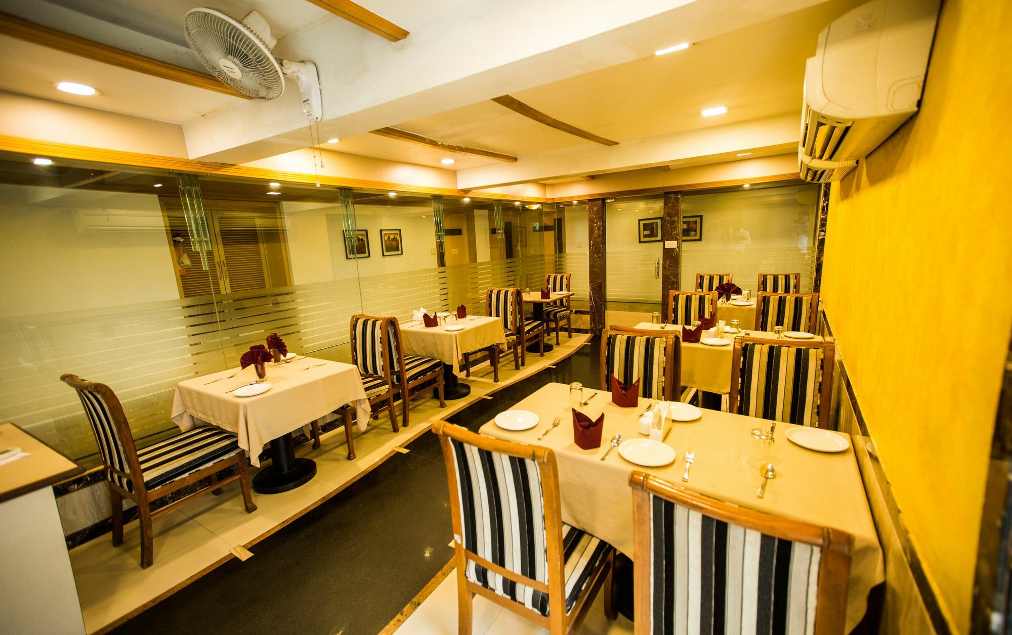 Hotel Ashwin Mumbai Exterior foto
